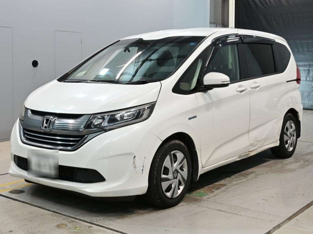 HONDA FREED — фото