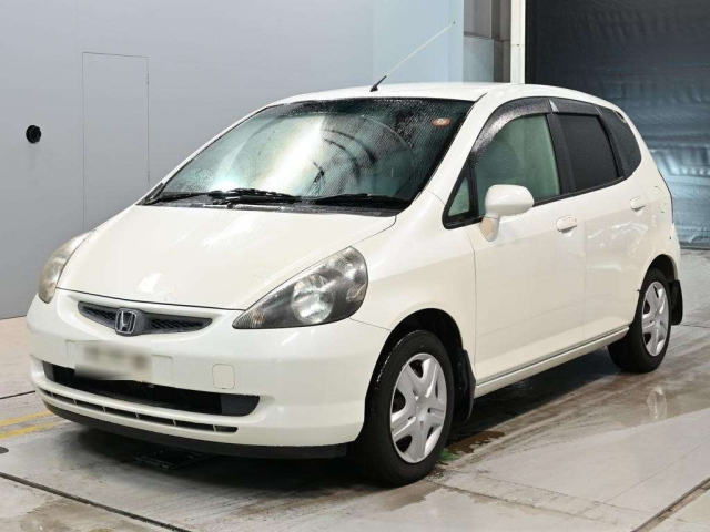 HONDA FIT — фото