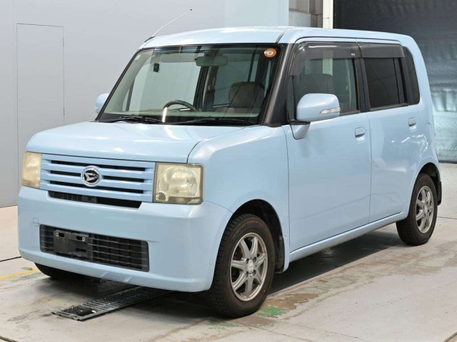 DAIHATSU MOVE — фото