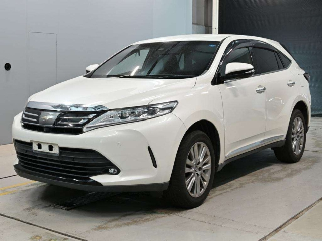 TOYOTA HARRIER — фото