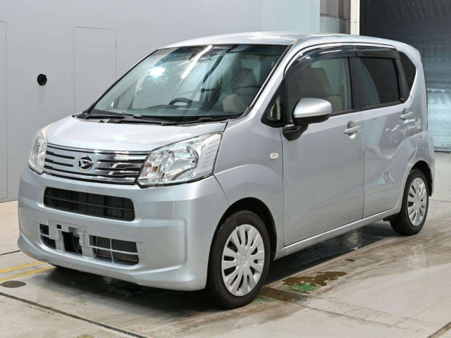 DAIHATSU MOVE — фото