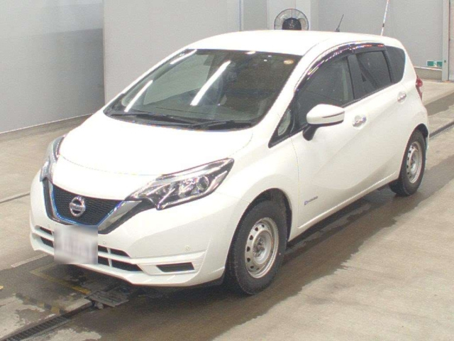 NISSAN NOTE — фото