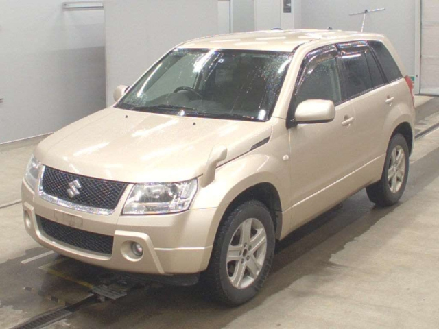SUZUKI ESCUDO — фото