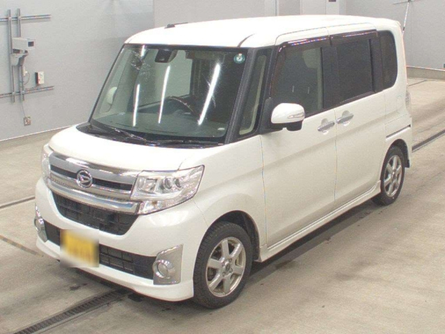 DAIHATSU TANTO — фото