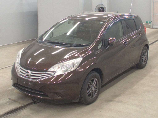 NISSAN NOTE — фото