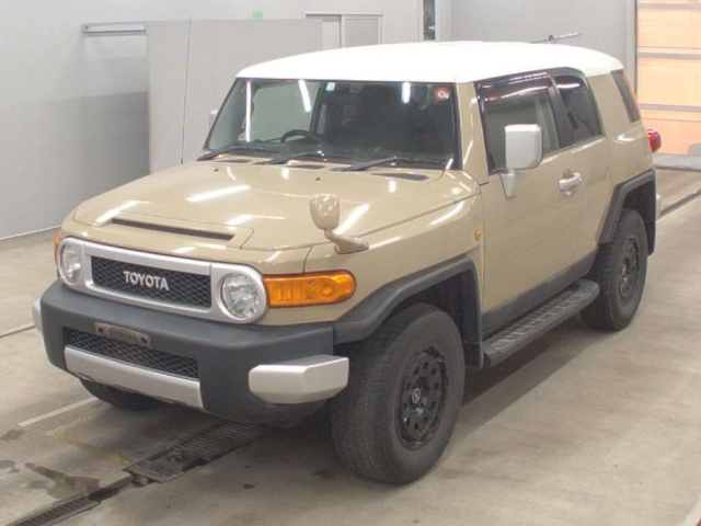 TOYOTA FJ — фото