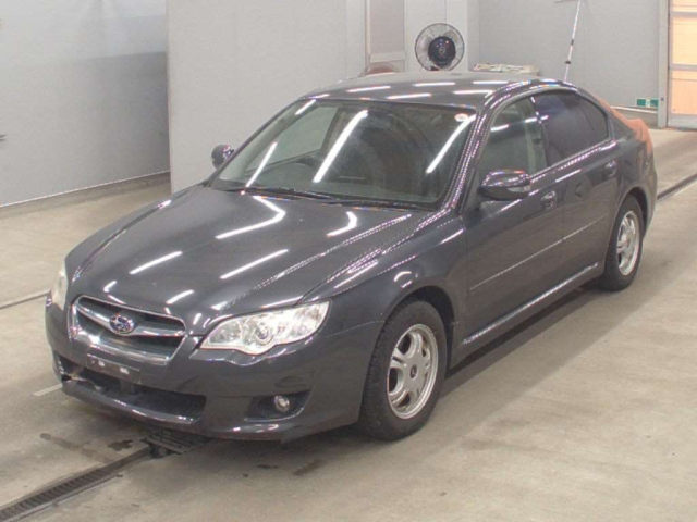 SUBARU LEGACY — фото