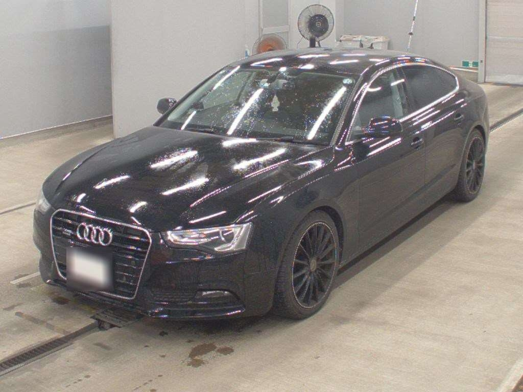AUDI A5 — фото