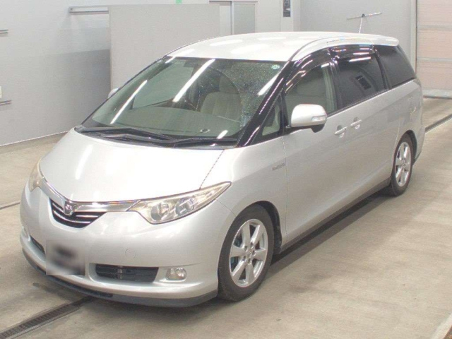 TOYOTA ESTIMA — фото