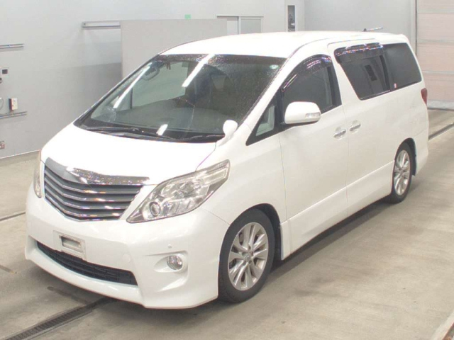 TOYOTA ALPHARD — фото