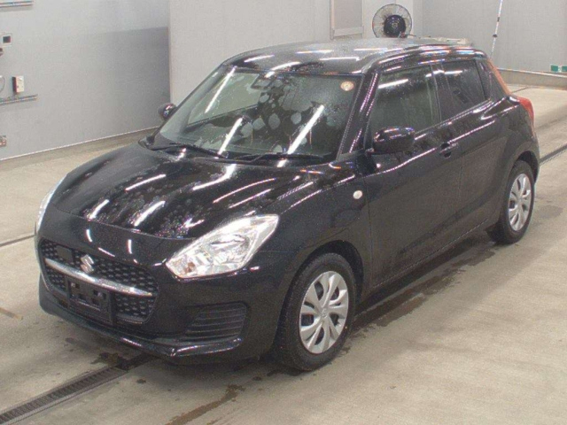 SUZUKI SWIFT — фото