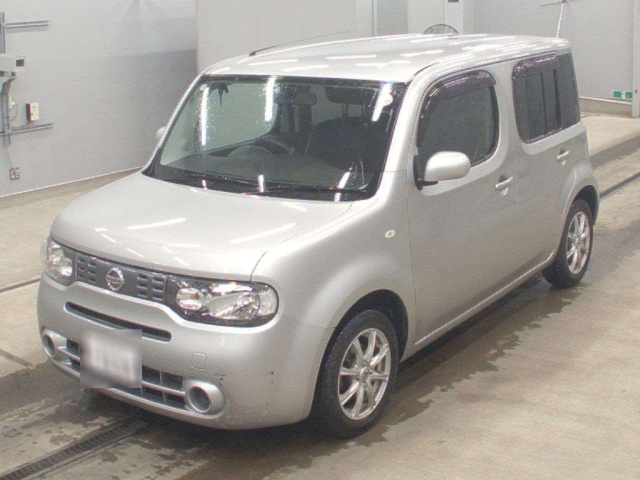 NISSAN CUBE — фото