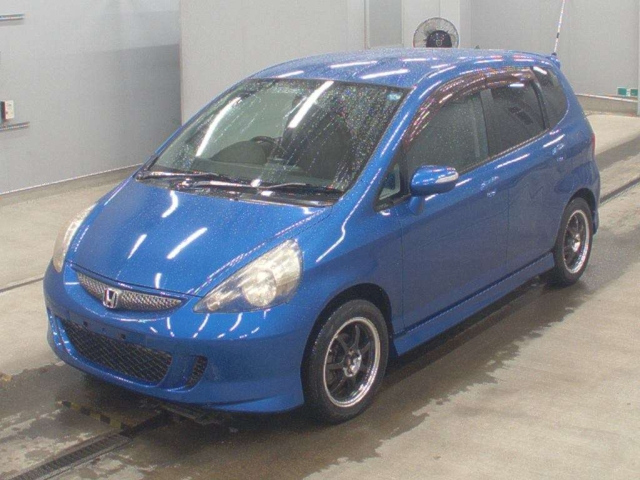 HONDA FIT — фото