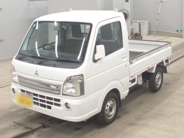 MITSUBISHI MINICAB — фото