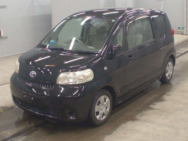TOYOTA PORTE — фото