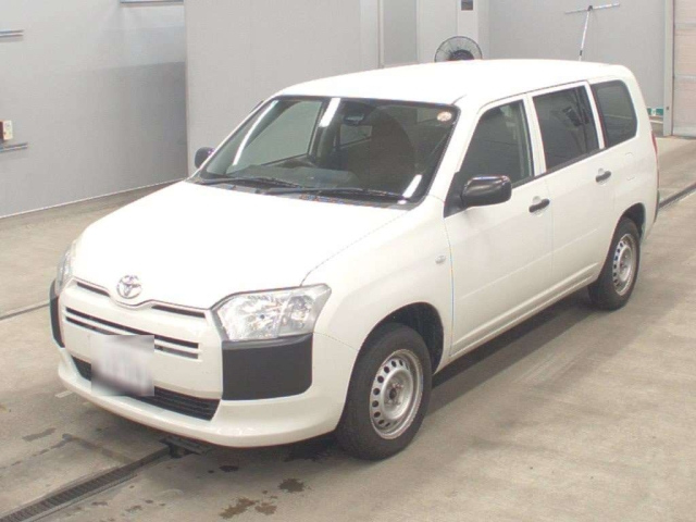 TOYOTA SUCCEED
