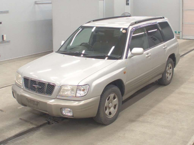 SUBARU FORESTER — фото