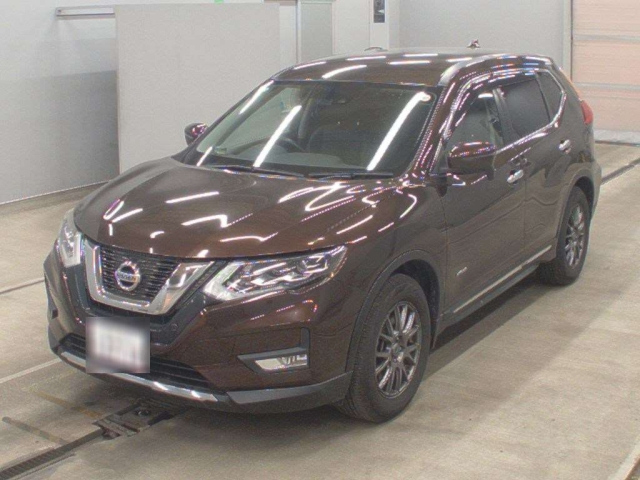 NISSAN X-TRAIL