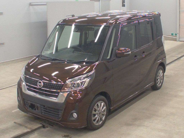 NISSAN DAYZ ROOX