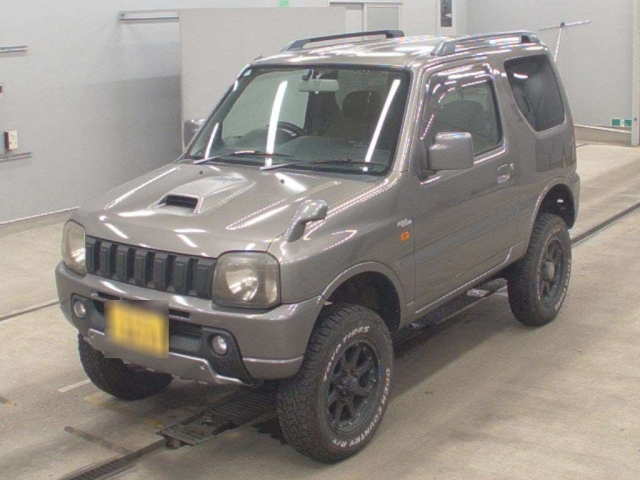 SUZUKI JIMNY — фото