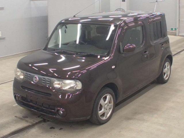 NISSAN CUBE — фото
