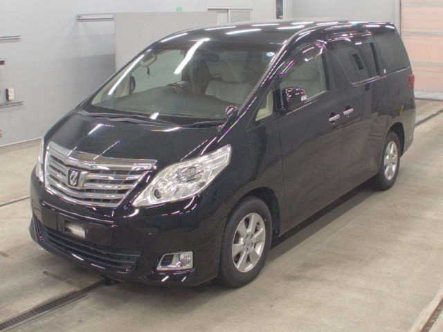 TOYOTA ALPHARD — фото