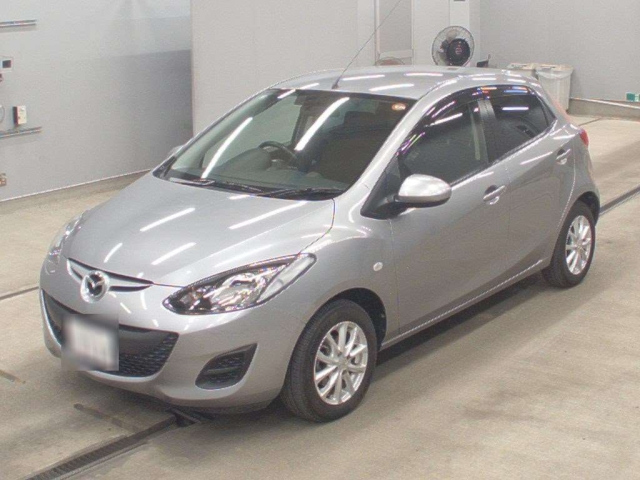MAZDA DEMIO — фото