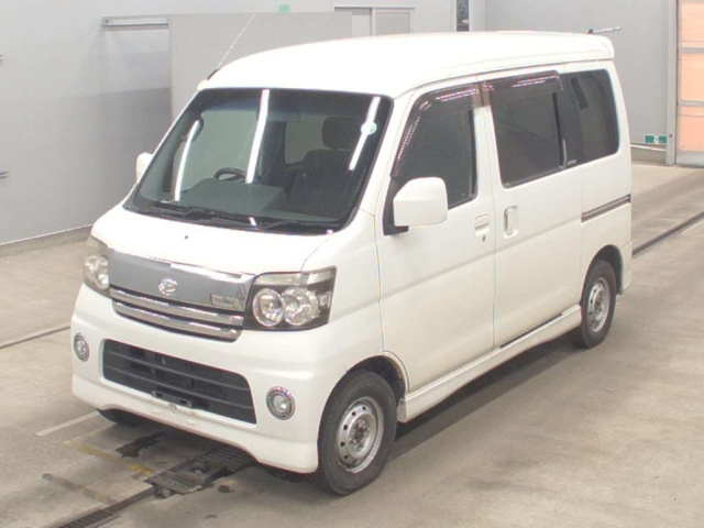 DAIHATSU ATRAI — фото