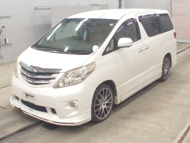 TOYOTA ALPHARD — фото