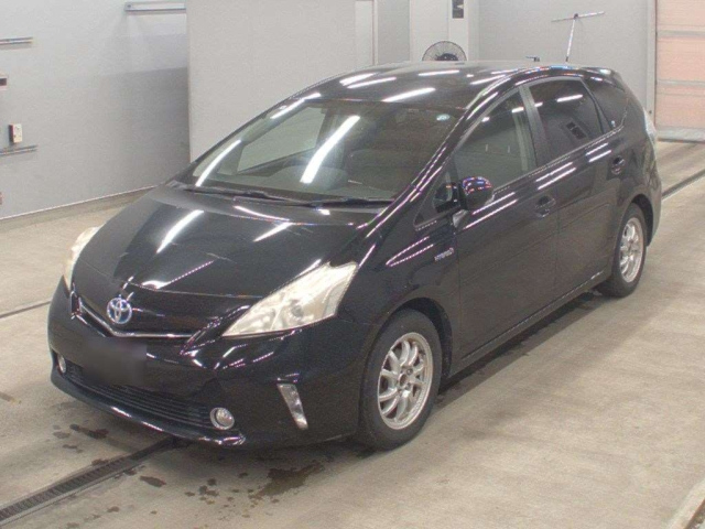 TOYOTA PRIUS — фото