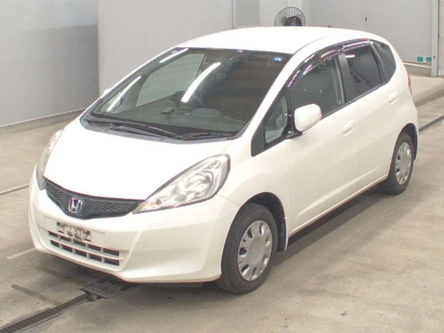 HONDA FIT — фото