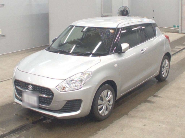 SUZUKI SWIFT — фото