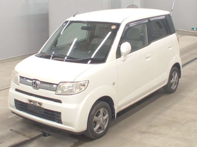 HONDA ZEST — фото