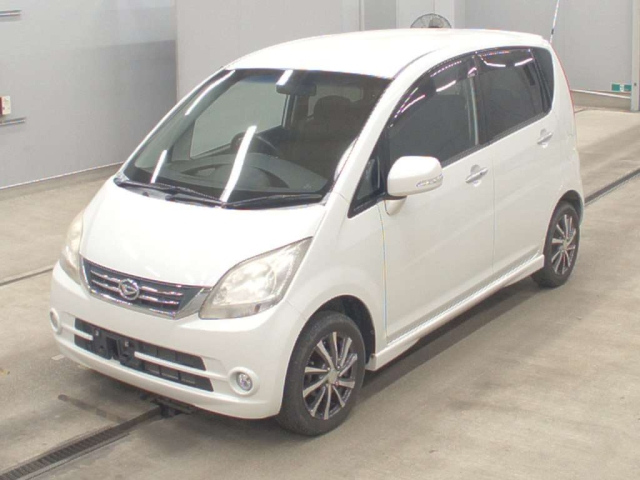 DAIHATSU MOVE — фото