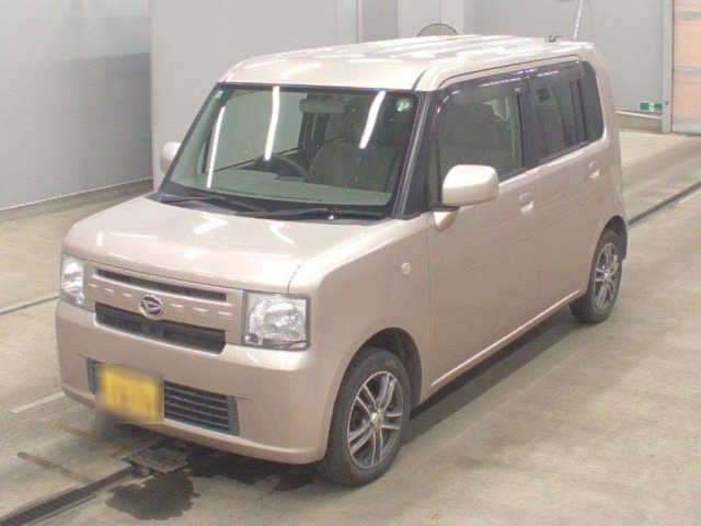 DAIHATSU MOVE — фото