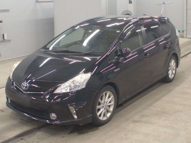TOYOTA PRIUS — фото