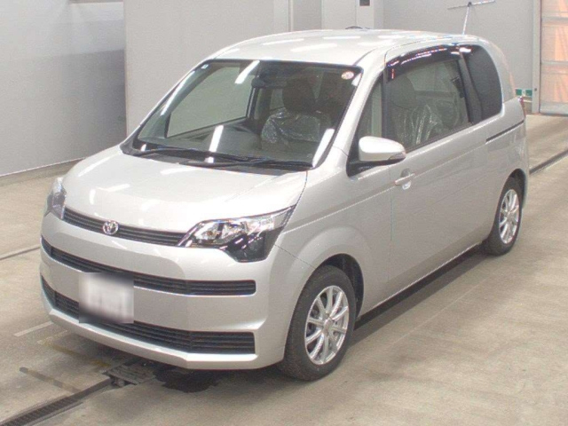 TOYOTA SPADE — фото