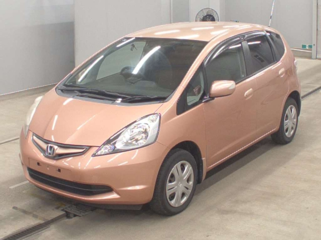 HONDA FIT — фото