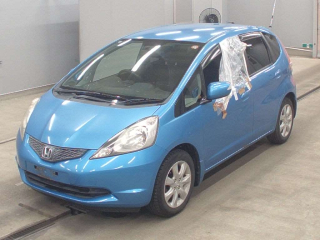 HONDA FIT — фото