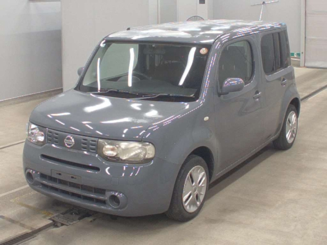 NISSAN CUBE — фото