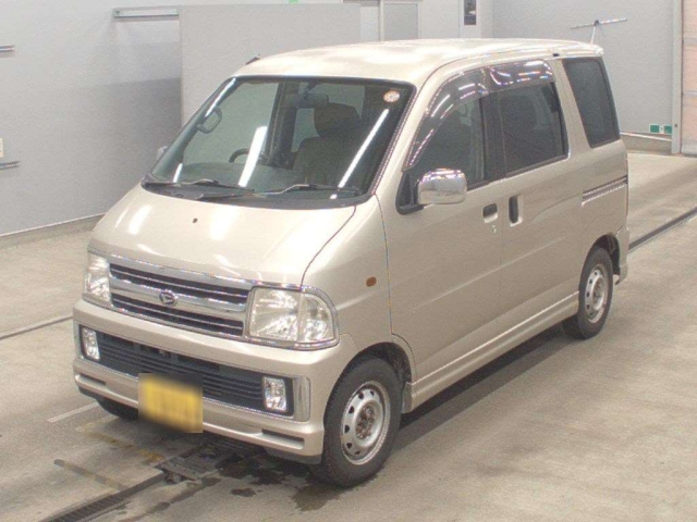 DAIHATSU ATRAI — фото