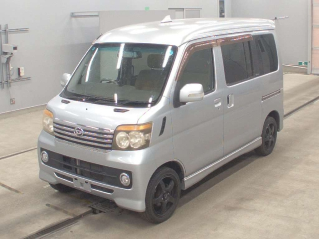 DAIHATSU ATRAI — фото
