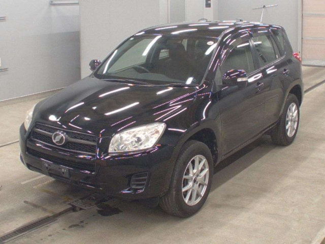 TOYOTA RAV4 — фото
