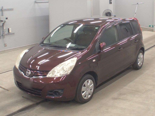 NISSAN NOTE — фото