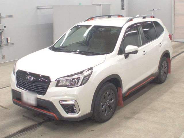 SUBARU FORESTER — фото