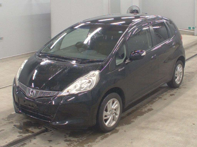 HONDA FIT — фото