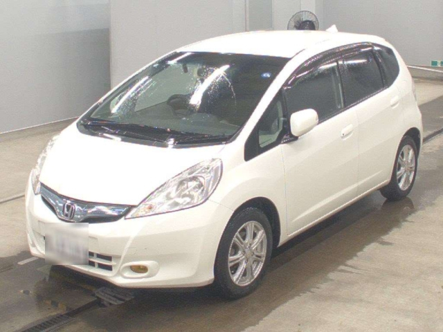 HONDA FIT — фото