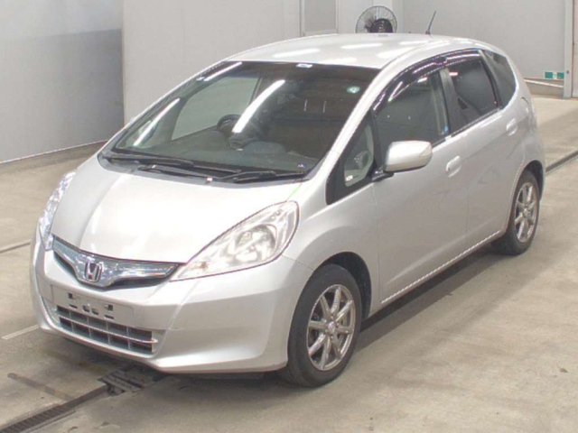 HONDA FIT — фото