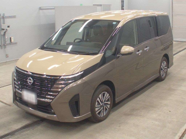 NISSAN SERENA