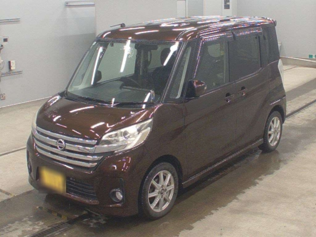 NISSAN DAYZ ROOX